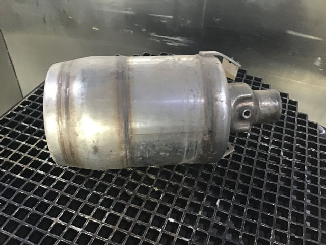 Liebherr Converter - Exhaust system: picture 2 Liebherr Converter - Exhaust system: picture 2