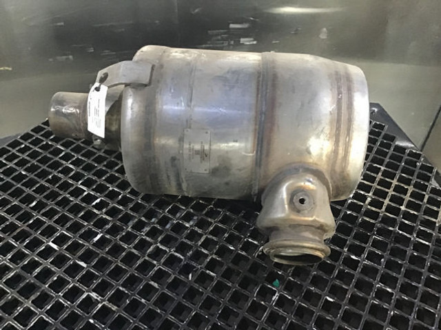 Liebherr Converter - Exhaust system: picture 2 Liebherr Converter - Exhaust system: picture 2