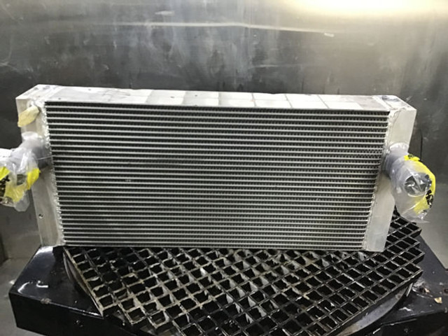 Liebherr Cooler - Radiator: picture 1 Liebherr Cooler - Radiator: picture 1