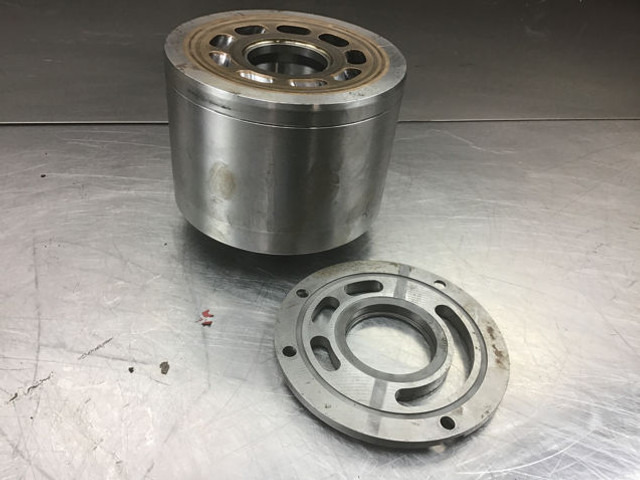 Liebherr Cylinder - Hydraulic cylinder: picture 3 Liebherr Cylinder - Hydraulic cylinder: picture 3