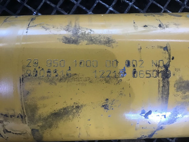 Liebherr Cylinder - Hydraulic cylinder: picture 3 Liebherr Cylinder - Hydraulic cylinder: picture 3