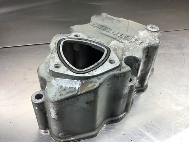 Liebherr Cylinderhead Cover - Cylinder block: picture 3 Liebherr Cylinderhead Cover - Cylinder block: picture 3
