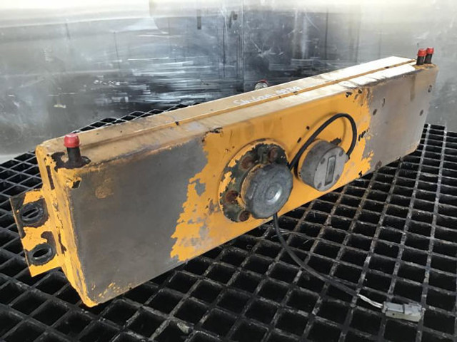 Liebherr Equalizing Reservoir - Expansion tank: picture 2 Liebherr Equalizing Reservoir - Expansion tank: picture 2