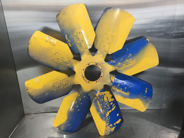 Liebherr Fan Blade - Fan: picture 3 Liebherr Fan Blade - Fan: picture 3