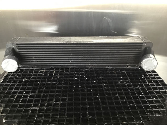 Liebherr Intercooler - Intercooler: picture 1 Liebherr Intercooler - Intercooler: picture 1