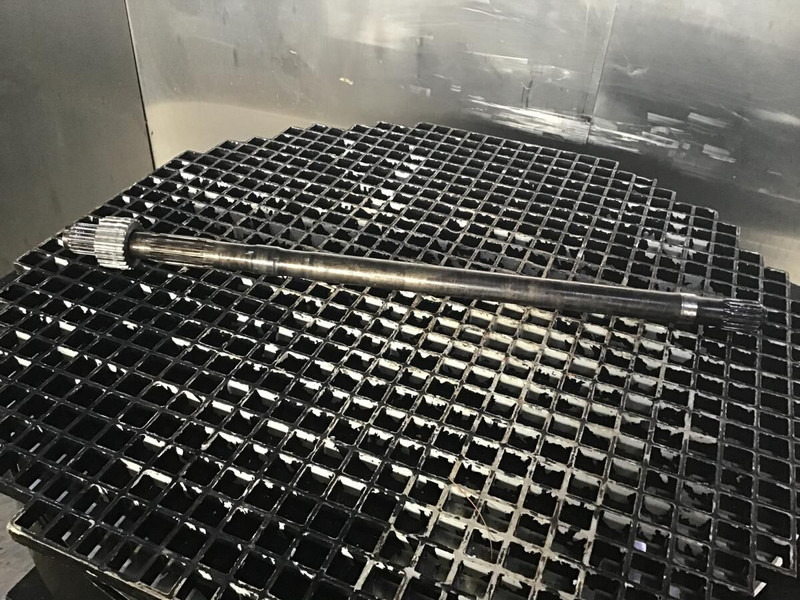 Liebherr L534 / L538 / L542 - Axle and parts: picture 3 Liebherr L534 / L538 / L542 - Axle and parts: picture 3