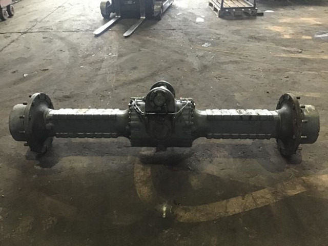 Liebherr L538 - Rear axle: picture 1 Liebherr L538 - Rear axle: picture 1