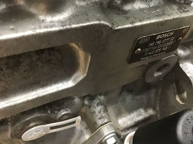 Liebherr - Fuel pump: picture 1 Liebherr - Fuel pump: picture 1