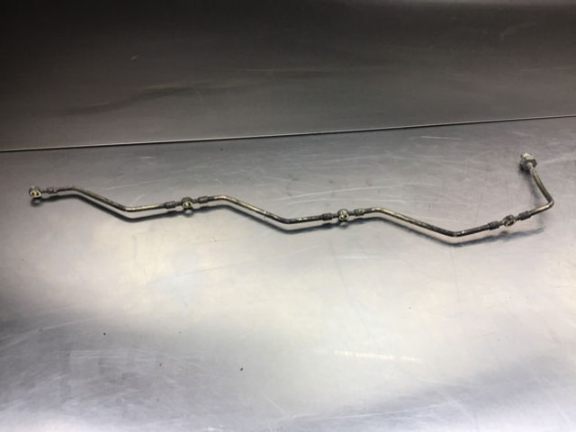 Liebherr Overflow- Oil line - Engine and parts: picture 1 Liebherr Overflow- Oil line - Engine and parts: picture 1