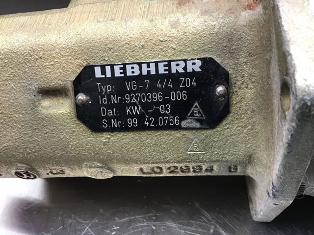 Liebherr Pilot control Unit - Gear stick: picture 3 Liebherr Pilot control Unit - Gear stick: picture 3