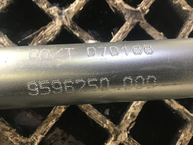 Liebherr R944/R944 C/R944C Li/R944C EW Litronic - Fuel system: picture 5 Liebherr R944/R944 C/R944C Li/R944C EW Litronic - Fuel system: picture 5