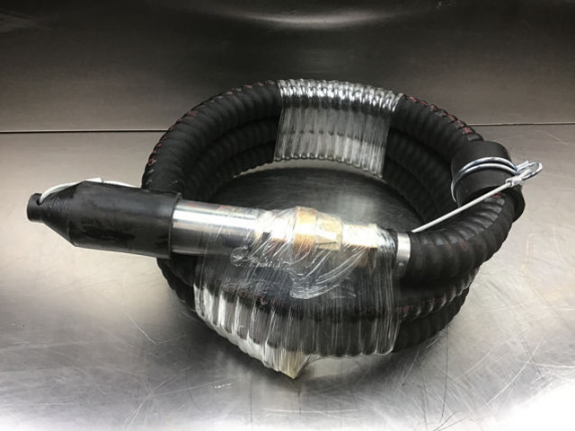 Liebherr Refuelling Hose - Air intake pipe: picture 3 Liebherr Refuelling Hose - Air intake pipe: picture 3