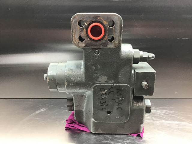 Valve Liebherr Safety Valve: picture 9