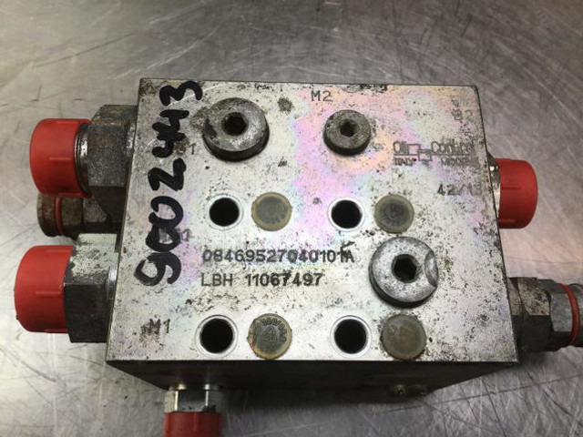 Liebherr Safety Valve - Engine and parts: picture 2 Liebherr Safety Valve - Engine and parts: picture 2