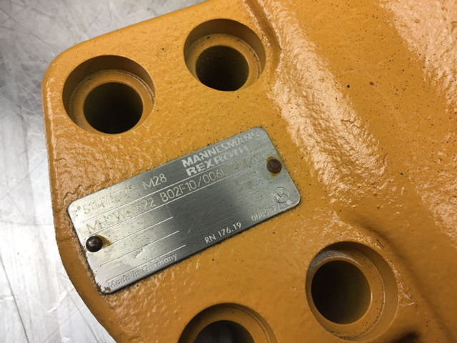 Liebherr Shuttle Valveblock - Valve: picture 5 Liebherr Shuttle Valveblock - Valve: picture 5