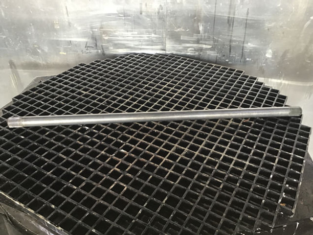 Liebherr Stub Shaft - Engine and parts: picture 1 Liebherr Stub Shaft - Engine and parts: picture 1