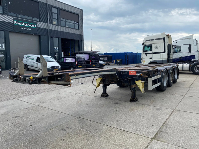 Pacton TXC 343 Multi / 3x Extendable / 1x Lift Axle - Container transporter/ Swap body semi-trailer: picture 4 Pacton TXC 343 Multi / 3x Extendable / 1x Lift Axle - Container transporter/ Swap body semi-trailer: picture 4