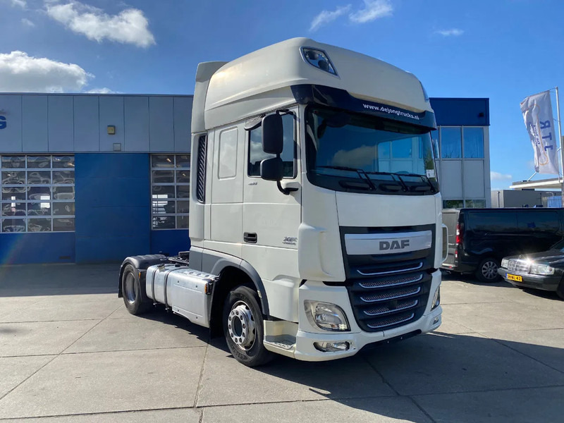 DAF XF 106.460 SSC / Retarder / 2x Tank - Tractor unit: picture 2 DAF XF 106.460 SSC / Retarder / 2x Tank - Tractor unit: picture 2
