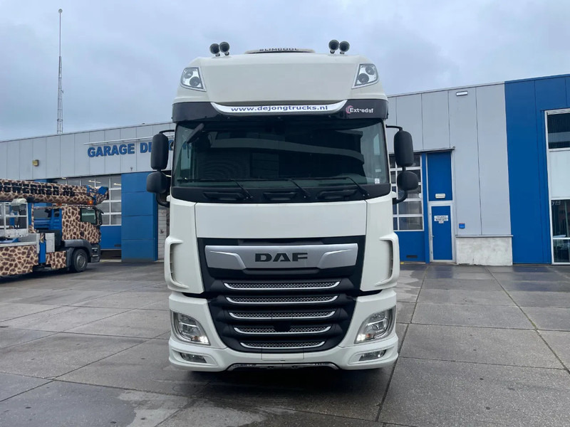 DAF XF 106.480 SSC / Intarder / Stand Airco / Full Spoilers - Tractor unit: picture 2 DAF XF 106.480 SSC / Intarder / Stand Airco / Full Spoilers - Tractor unit: picture 2
