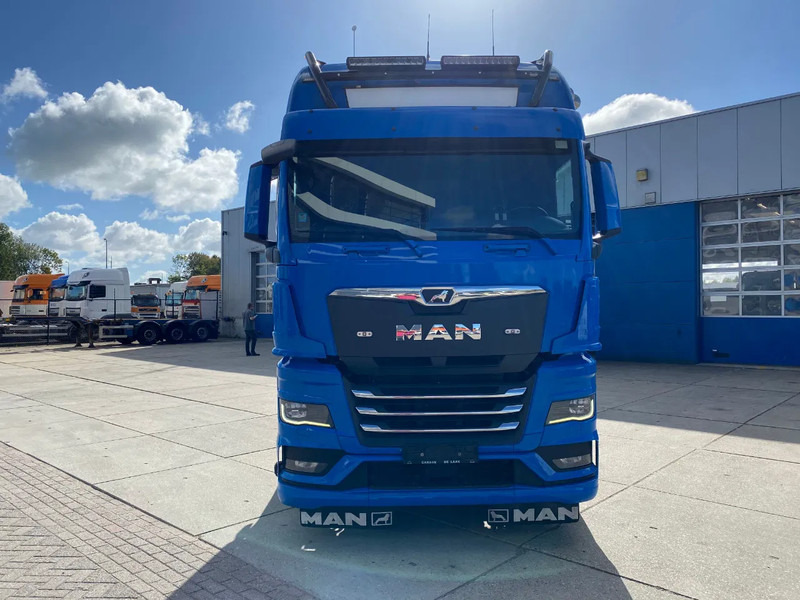 MAN TGX 18.510 / Intarder / Hydraulic / Full Air suspension - Tractor unit: picture 2 MAN TGX 18.510 / Intarder / Hydraulic / Full Air suspension - Tractor unit: picture 2