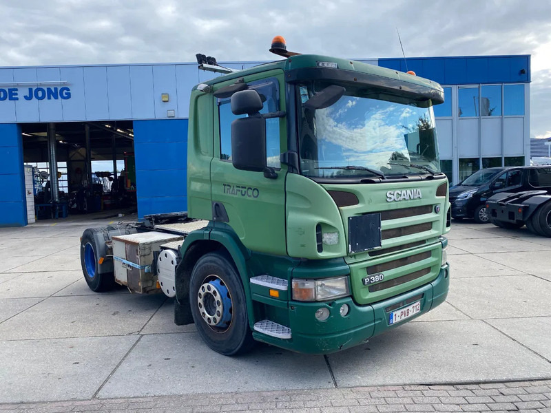 Scania P380 / Semi-automatic / ADR / Euro 4 - Tractor unit: picture 3 Scania P380 / Semi-automatic / ADR / Euro 4 - Tractor unit: picture 3
