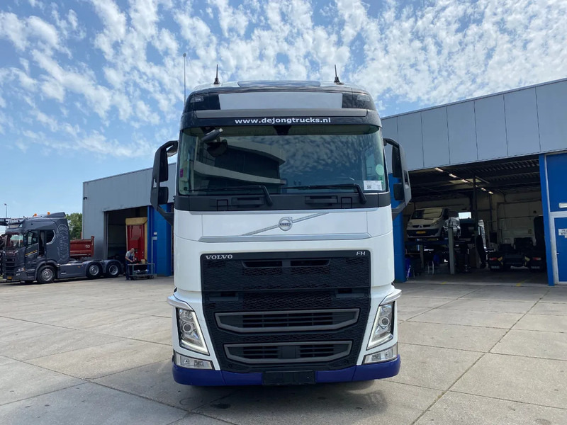 Volvo FH 13.500 Globetrotter XL / I-parkCool / Alcoa / 2x Tank - Tractor unit: picture 2 Volvo FH 13.500 Globetrotter XL / I-parkCool / Alcoa / 2x Tank - Tractor unit: picture 2