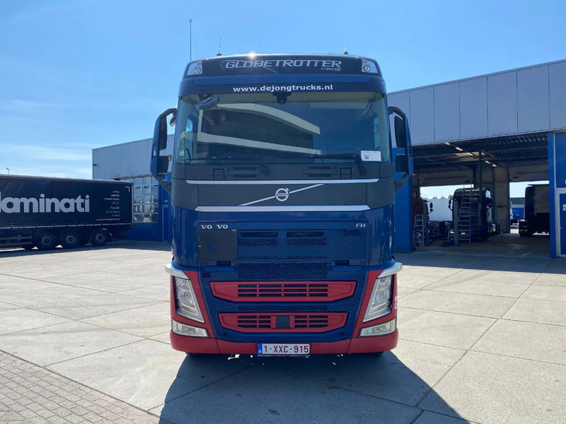 Volvo FH 460 / Globetrotter / ADR / PTO / Euro 6 - Tractor unit: picture 2 Volvo FH 460 / Globetrotter / ADR / PTO / Euro 6 - Tractor unit: picture 2