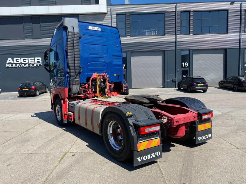 Volvo FH 460 / Globetrotter / I-Park Cool / ADR / PTO / Euro 6 - Tractor unit: picture 4 Volvo FH 460 / Globetrotter / I-Park Cool / ADR / PTO / Euro 6 - Tractor unit: picture 4