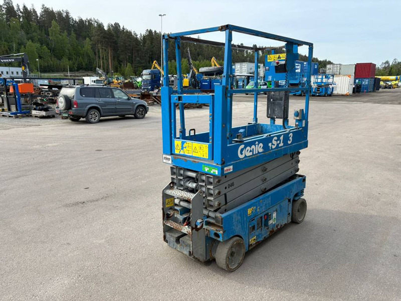 Genie GS 1932 - Scissor lift: picture 3 Genie GS 1932 - Scissor lift: picture 3