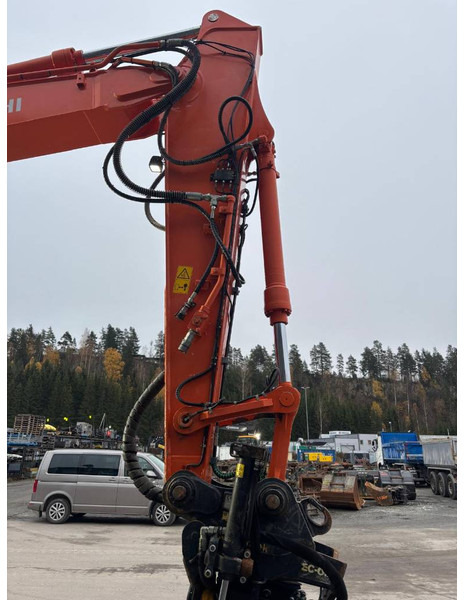 Wheel excavator Hitachi ZX 145 W-6: picture 17