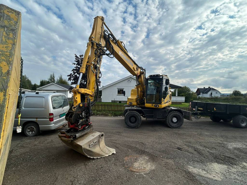 Komatsu PW 148-11 - Wheel excavator: picture 2 Komatsu PW 148-11 - Wheel excavator: picture 2