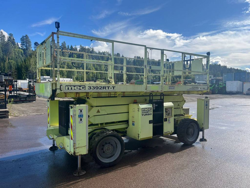 MEC !!SOLD!! 3392 RT-T - Scissor lift: picture 3 MEC !!SOLD!! 3392 RT-T - Scissor lift: picture 3
