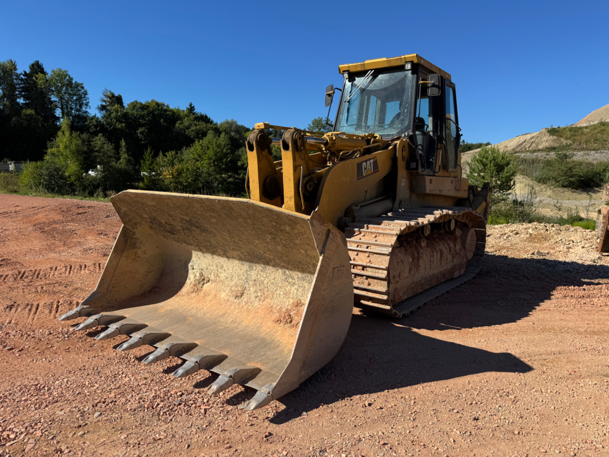 CATERPILLAR TRAX 973C - Crawler loader: picture 1 CATERPILLAR TRAX 973C - Crawler loader: picture 1