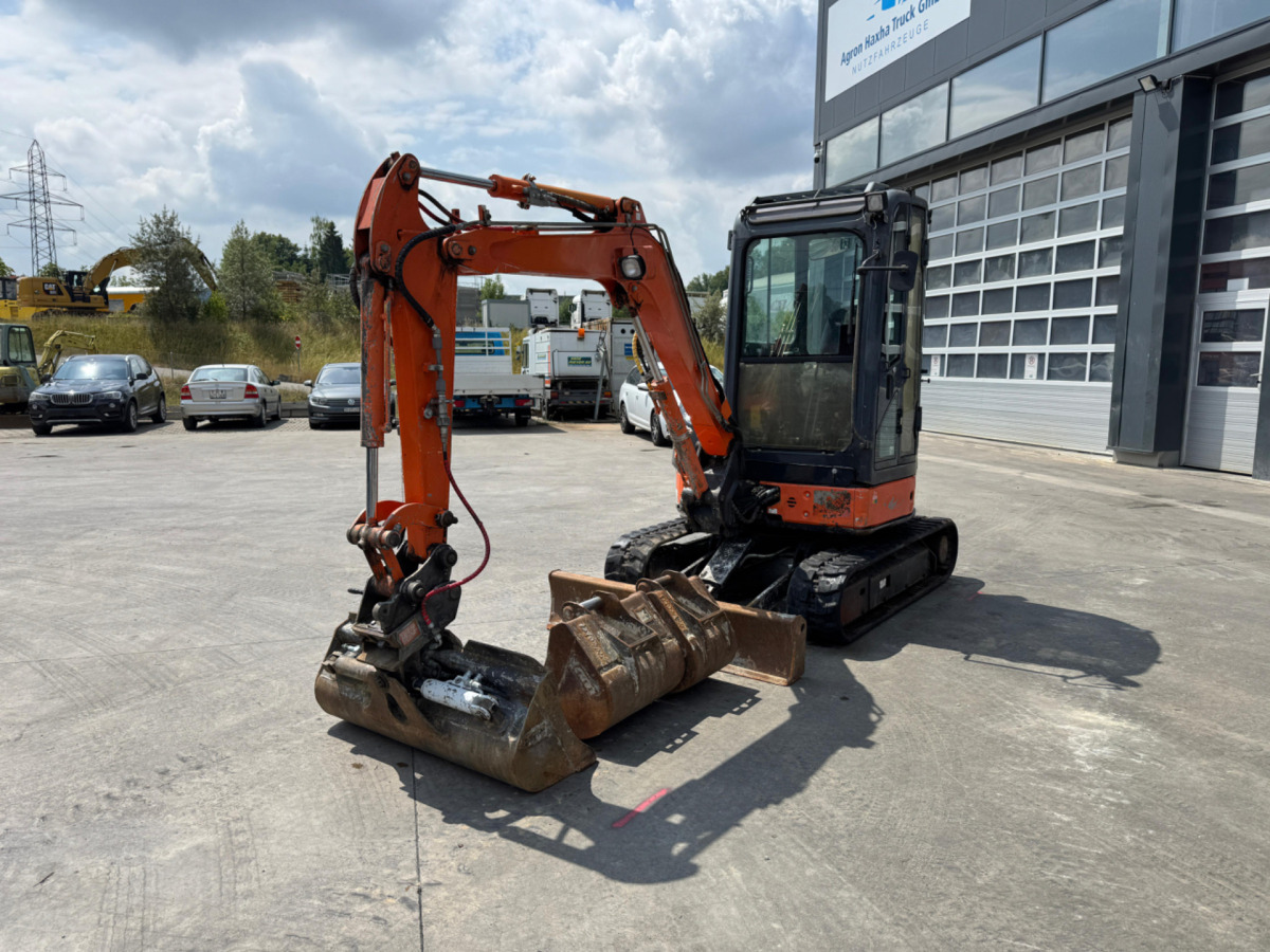 HITACHI Zaxis 30U-2 CSR - Crawler excavator: picture 1 HITACHI Zaxis 30U-2 CSR - Crawler excavator: picture 1