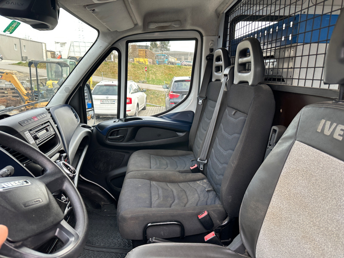 Panel van IVECO 35C18V Daily Servicewagen Sortimo: picture 19