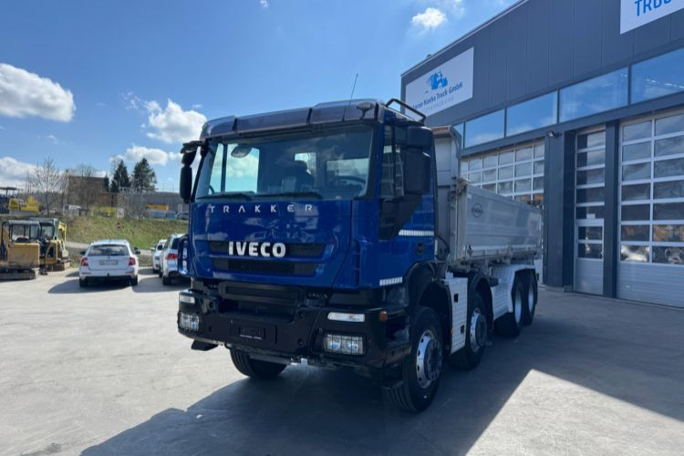 Iveco Trakker 450 8x4 3-Seitenkipper Moser - Tipper: picture 1 Iveco Trakker 450 8x4 3-Seitenkipper Moser - Tipper: picture 1