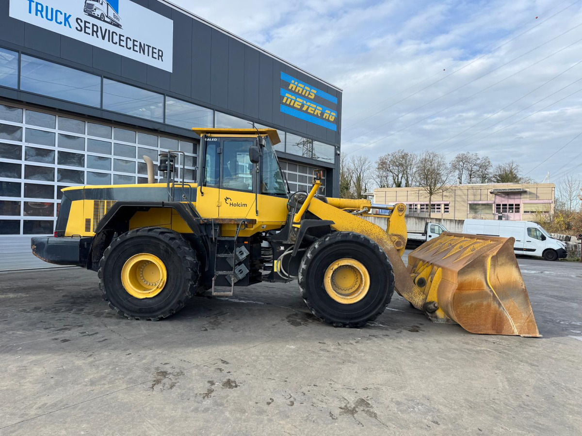 KOMATSU WA480-6 - Wheel loader: picture 3 KOMATSU WA480-6 - Wheel loader: picture 3
