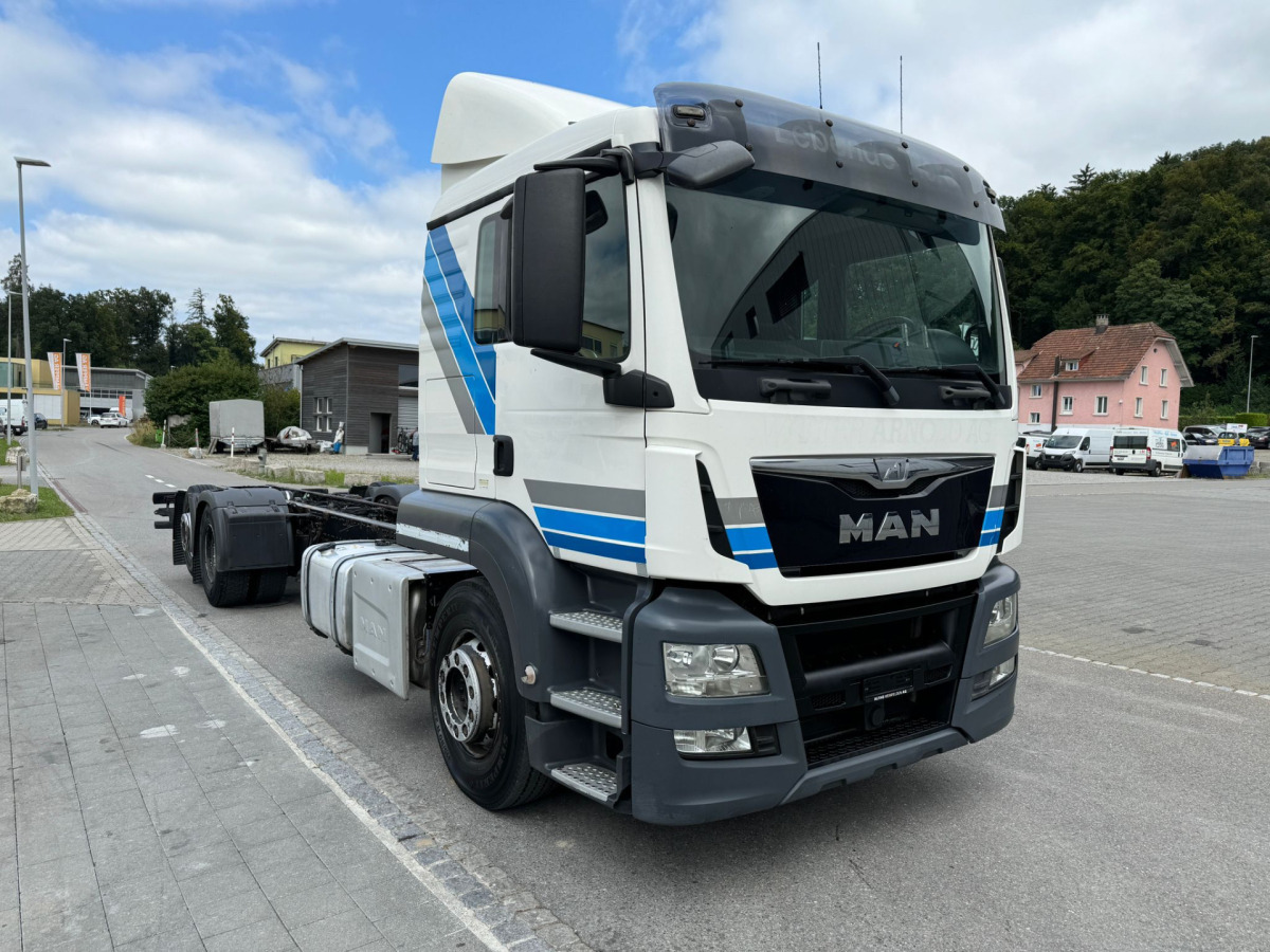 MAN TGS 26.440 6x2 Chassis - Cab chassis truck: picture 3 MAN TGS 26.440 6x2 Chassis - Cab chassis truck: picture 3