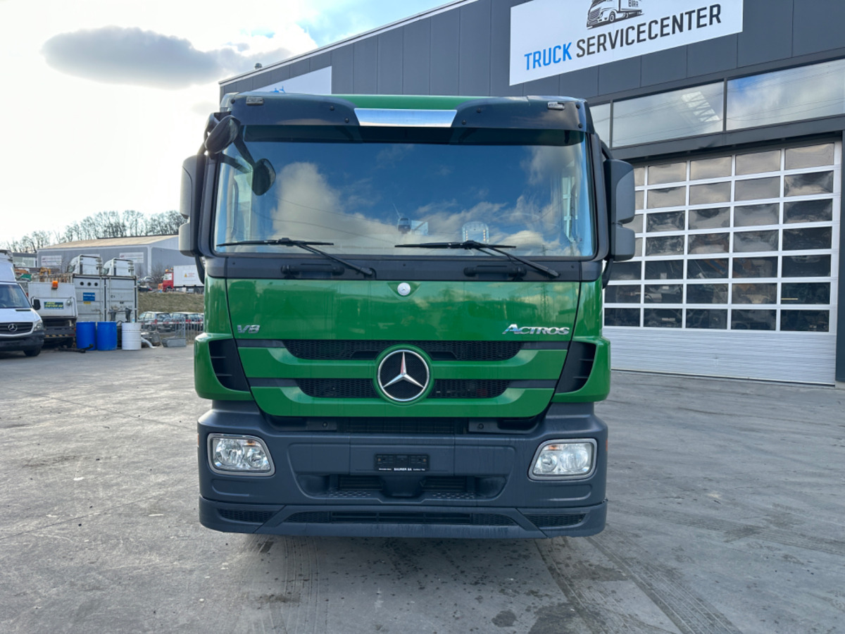 MERCEDES 2551 V8 6x2 Fassi 185-5 Bj.2020 - Tipper, Crane truck: picture 2 MERCEDES 2551 V8 6x2 Fassi 185-5 Bj.2020 - Tipper, Crane truck: picture 2