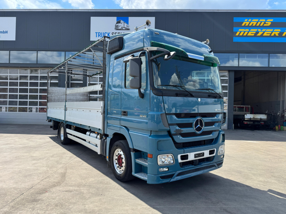 MERCEDES Actros 1841 4x2 - Curtainsider truck: picture 3 MERCEDES Actros 1841 4x2 - Curtainsider truck: picture 3