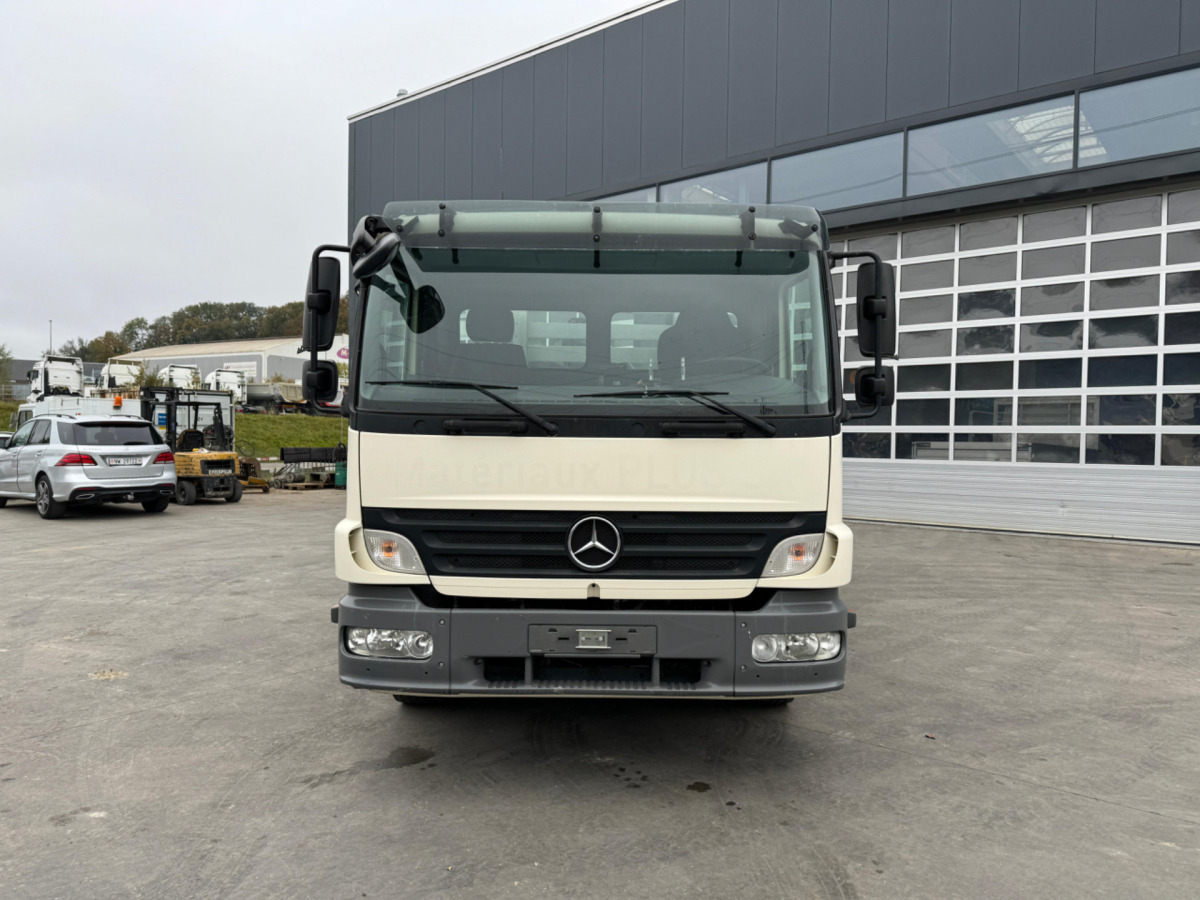 MERCEDES Atego 1329 4x2 Hiab 088-2 - Tipper, Crane truck: picture 3 MERCEDES Atego 1329 4x2 Hiab 088-2 - Tipper, Crane truck: picture 3