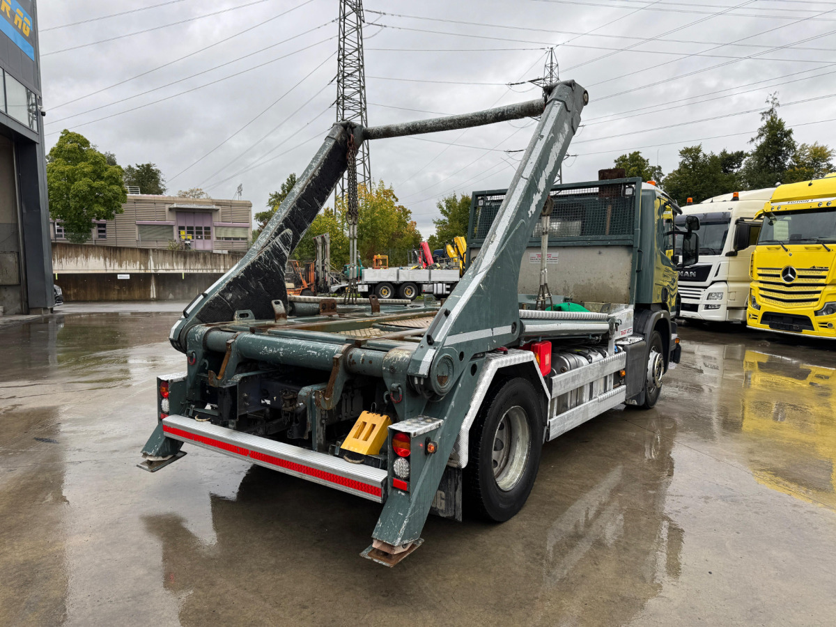 SCANIA P320 4x2 Trösch - Skip loader truck: picture 5 SCANIA P320 4x2 Trösch - Skip loader truck: picture 5