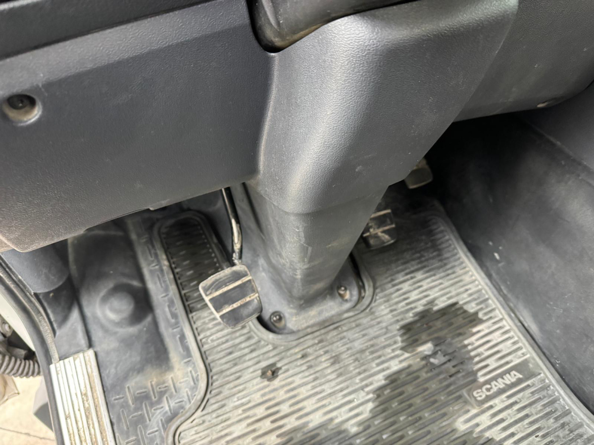 Concrete mixer truck SCANIA P450 8x4 Stetter 9m3: picture 15