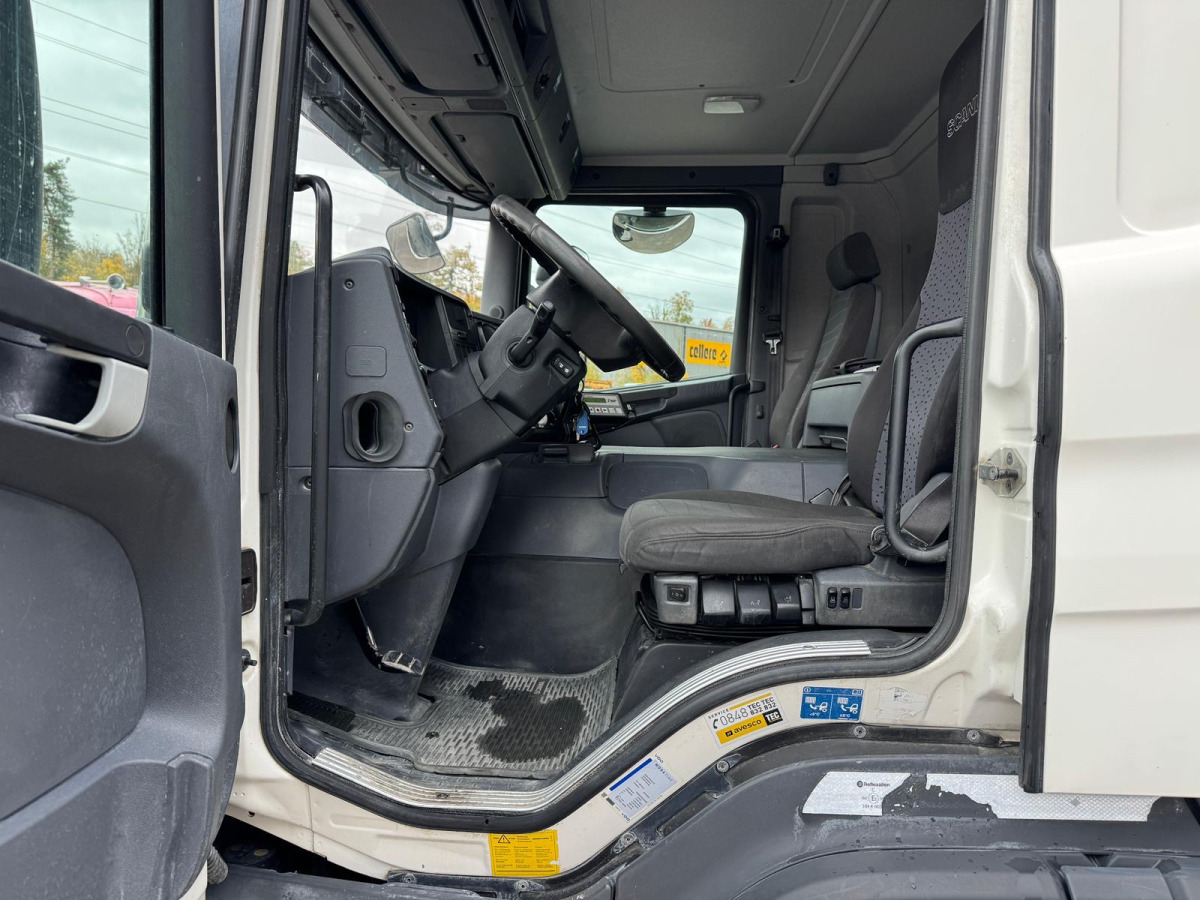 Concrete mixer truck SCANIA P450 8x4 Stetter 9m3: picture 12