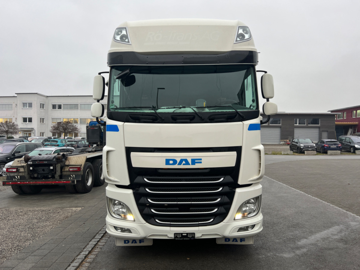 DAF XF460 SUPERSPACE - Tractor unit: picture 2 DAF XF460 SUPERSPACE - Tractor unit: picture 2