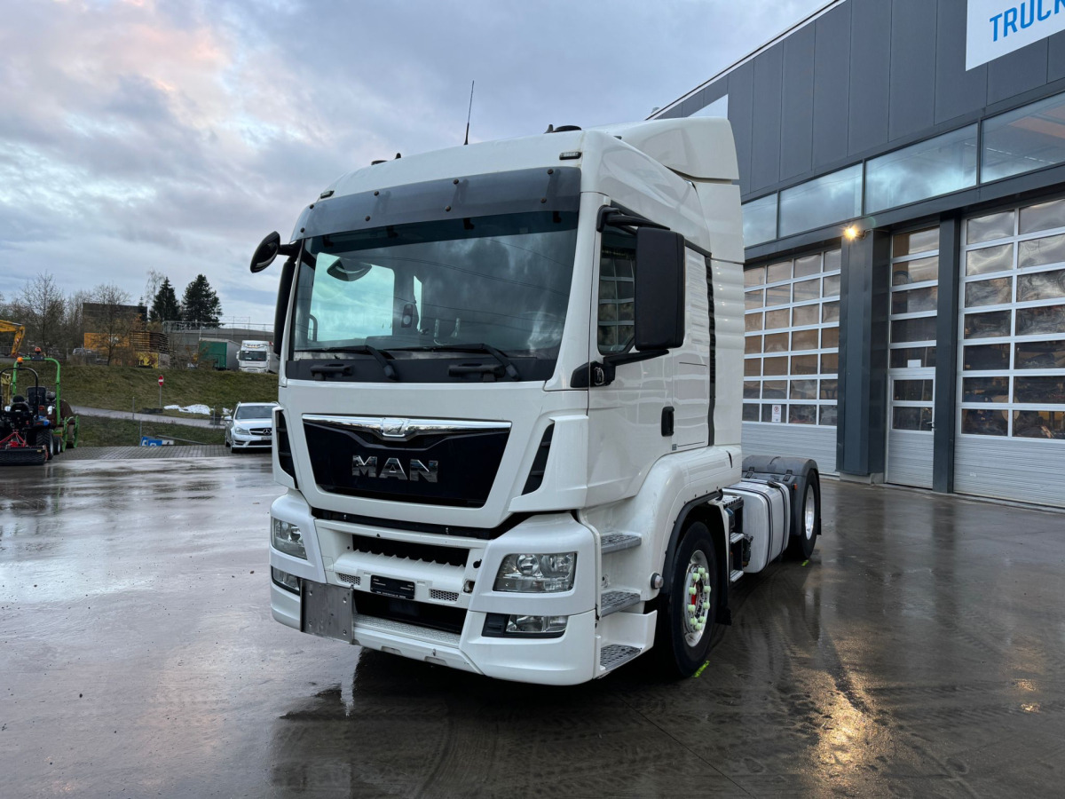MAN TGS 18.440 ADR Nebenabtrieb Getriebe - Tractor unit: picture 1 MAN TGS 18.440 ADR Nebenabtrieb Getriebe - Tractor unit: picture 1