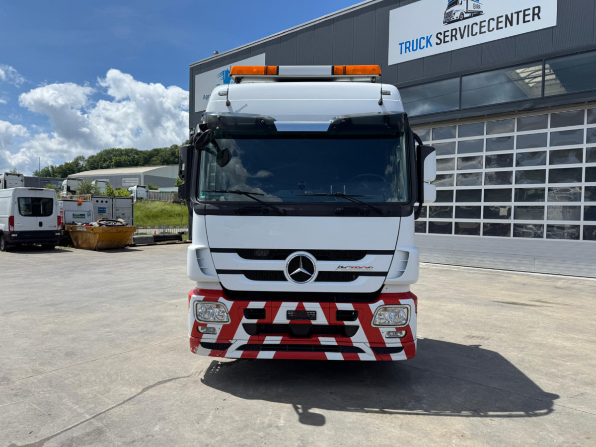 MERCEDES Actros 1848 4x2 - Tractor unit: picture 2 MERCEDES Actros 1848 4x2 - Tractor unit: picture 2