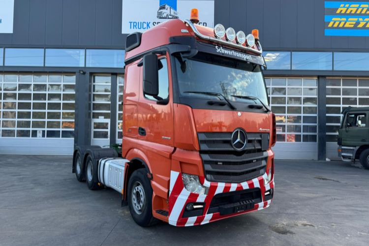 Mercedes-Benz Actros 3358 6x4 120T - Tractor unit: picture 3 Mercedes-Benz Actros 3358 6x4 120T - Tractor unit: picture 3