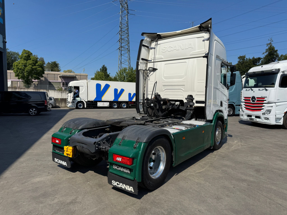SCANIA R450 4x2 - Tractor unit: picture 5 SCANIA R450 4x2 - Tractor unit: picture 5