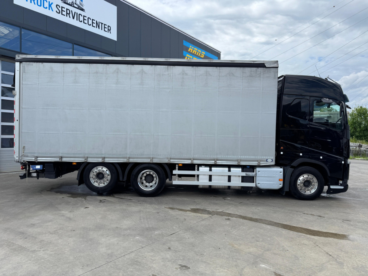 VOLVO FH-540 6x2 - Curtainsider truck: picture 4 VOLVO FH-540 6x2 - Curtainsider truck: picture 4